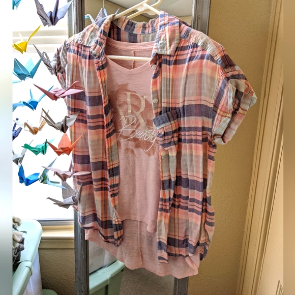 Art is Beauty 🫁 Tee/button-up combo - Picture 4 of 4